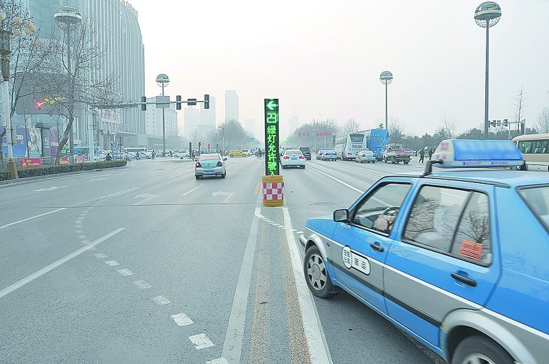 圖2 地面車道
