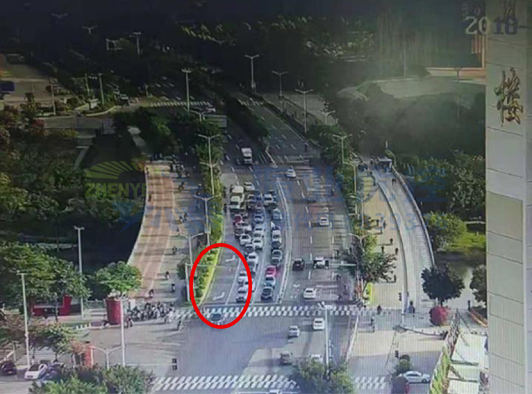 圖2 北進口右轉車道空放