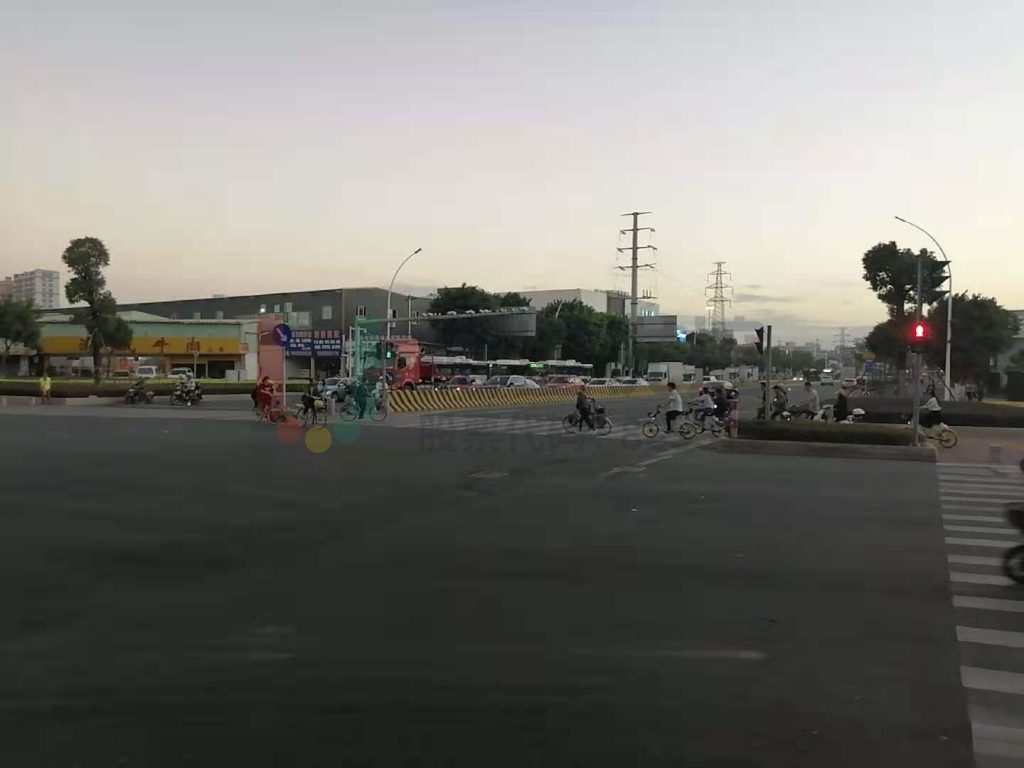 圖11 南進(jìn)口掉頭車輛與西南側(cè)行人沖突消除（優(yōu)化后）