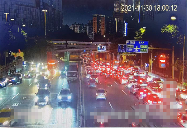 圖6 廣園路-天壽路南進(jìn)口車輛排隊情況