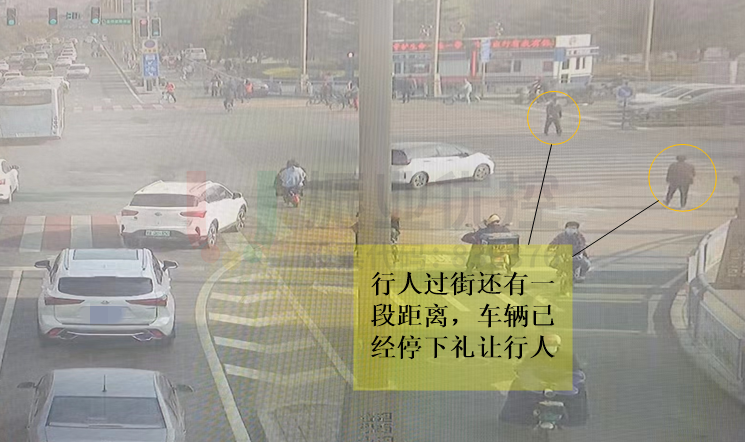 圖2 消防崗南進口機動車與行人、非機動車沖突